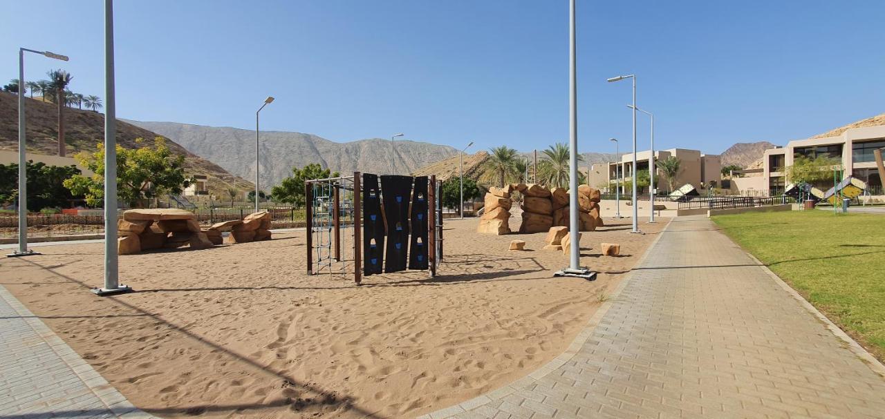 One 2Bhk Elegant Apartment In Muscat Bay 03 Exterior photo